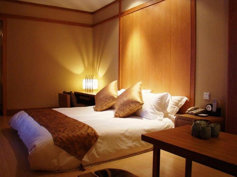 Linjiang Hotel เซี่ยงไฮ้ ห้อง รูปภาพ