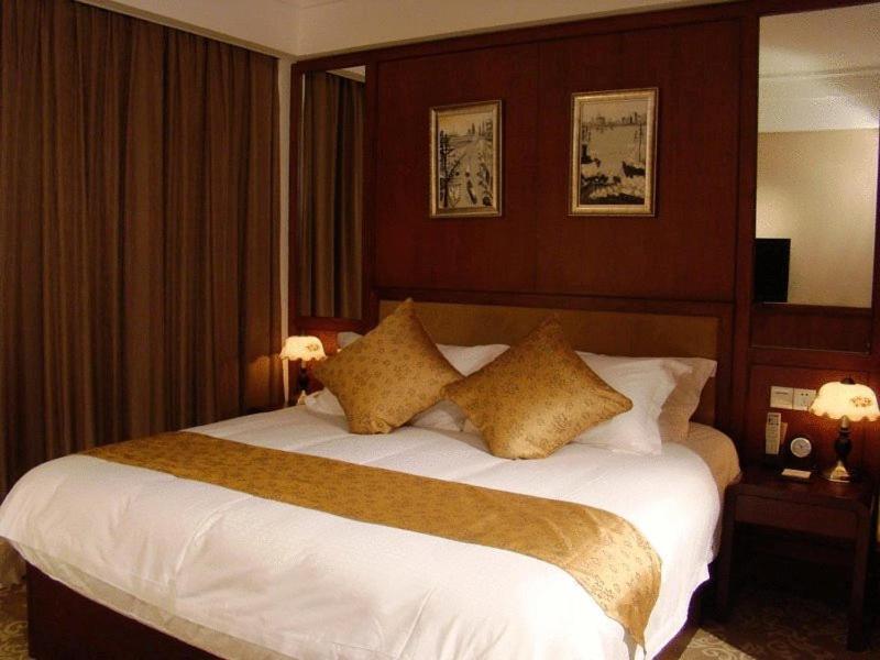 Linjiang Hotel เซี่ยงไฮ้ ห้อง รูปภาพ